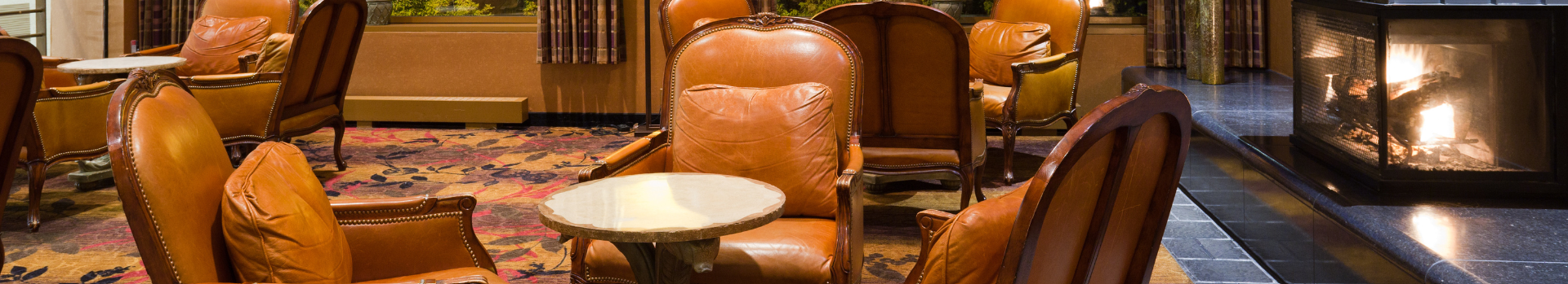Image of lobby area of Crowne Plaza hotel